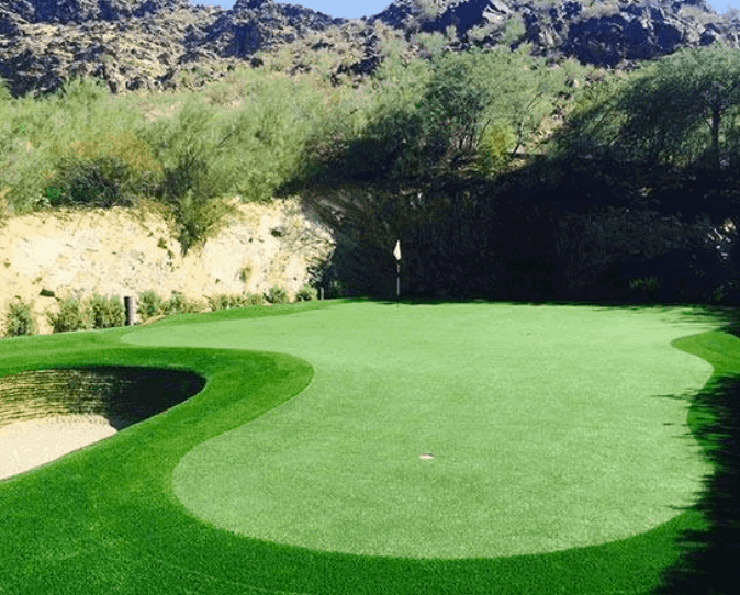 Golf-artificial-putting-green