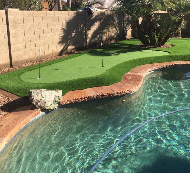 Landscaping-with-Artificial-Turf